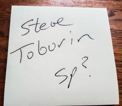 post it note with residential caller name